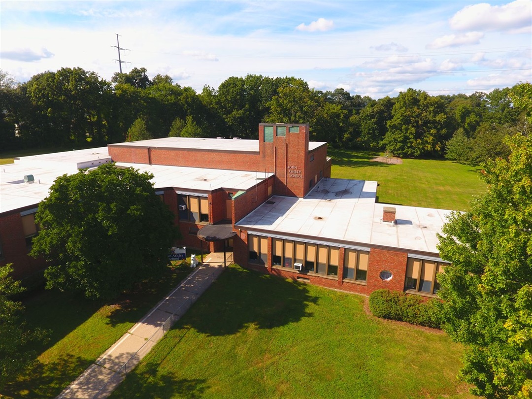 John Ashley School site title